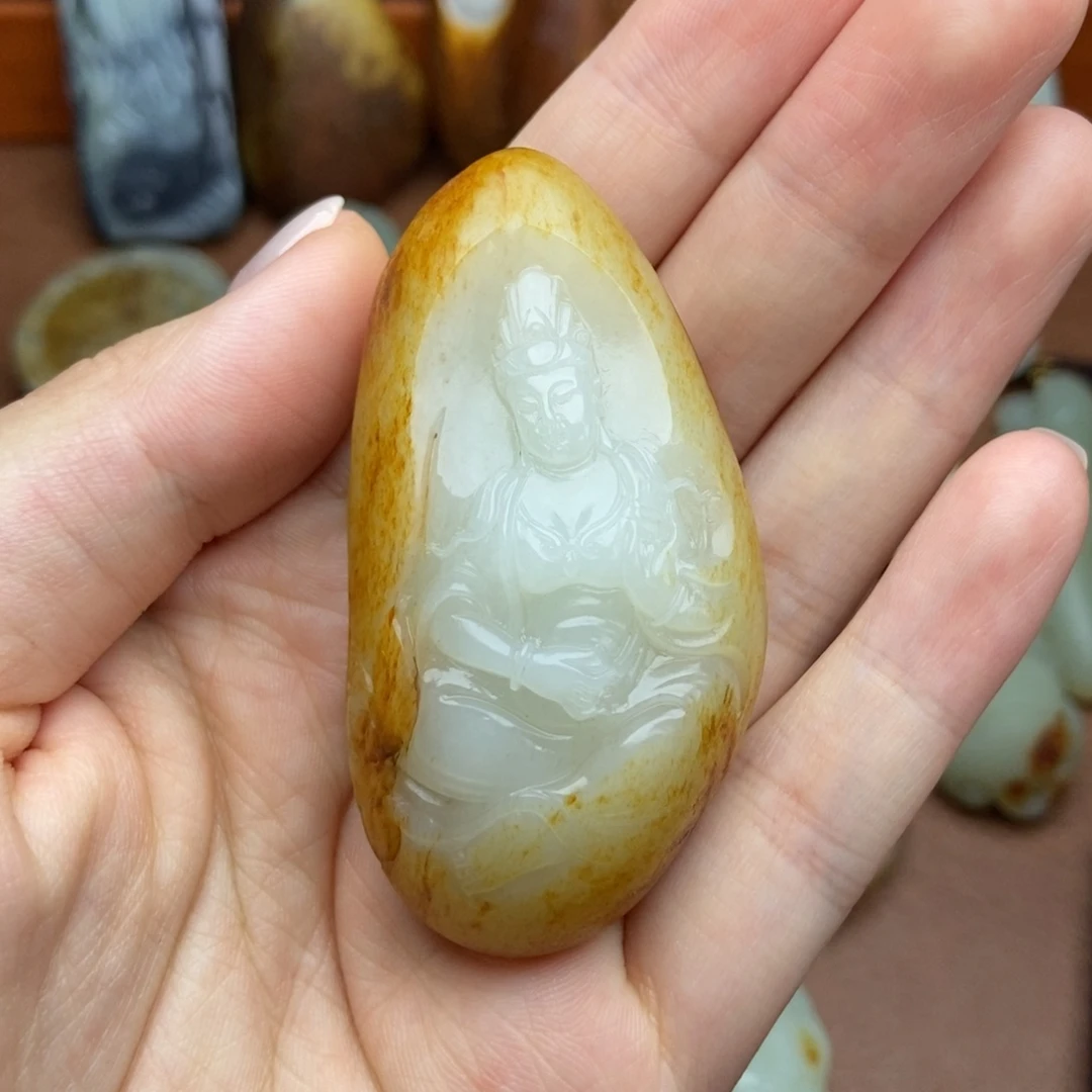 和田玉未镶嵌挂件