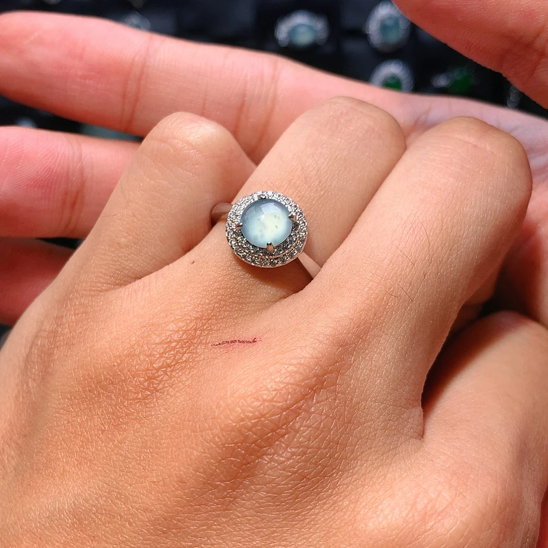 翡翠未镶嵌戒指戒指