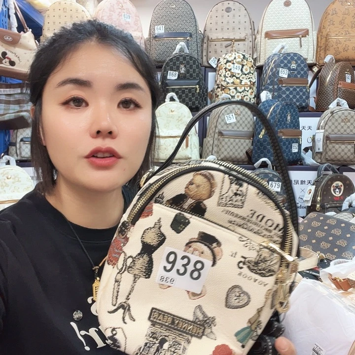 PVC包包包包包包包包吧