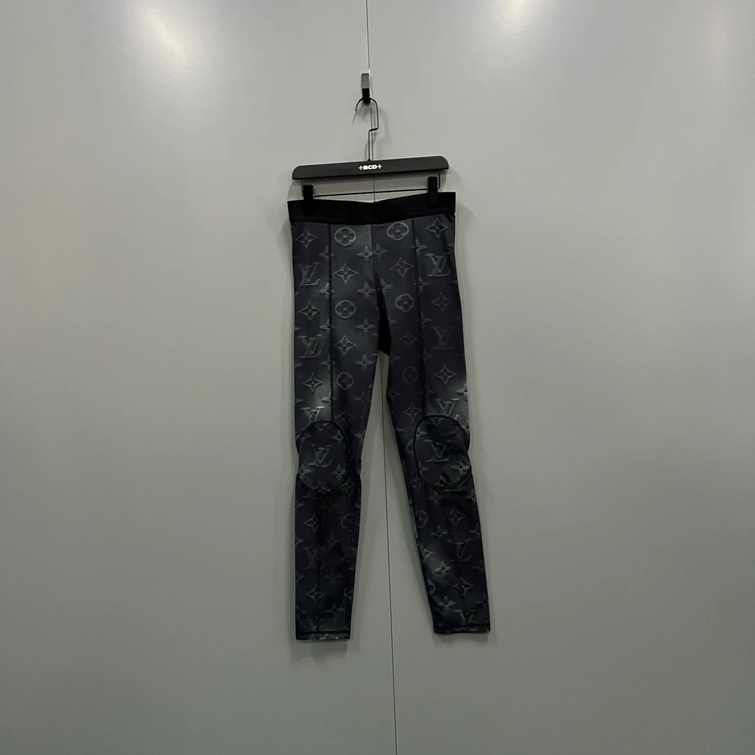 95新 LouisVuitton/路易威登 tt4 科技印花紧身健身裤 L码/610737
