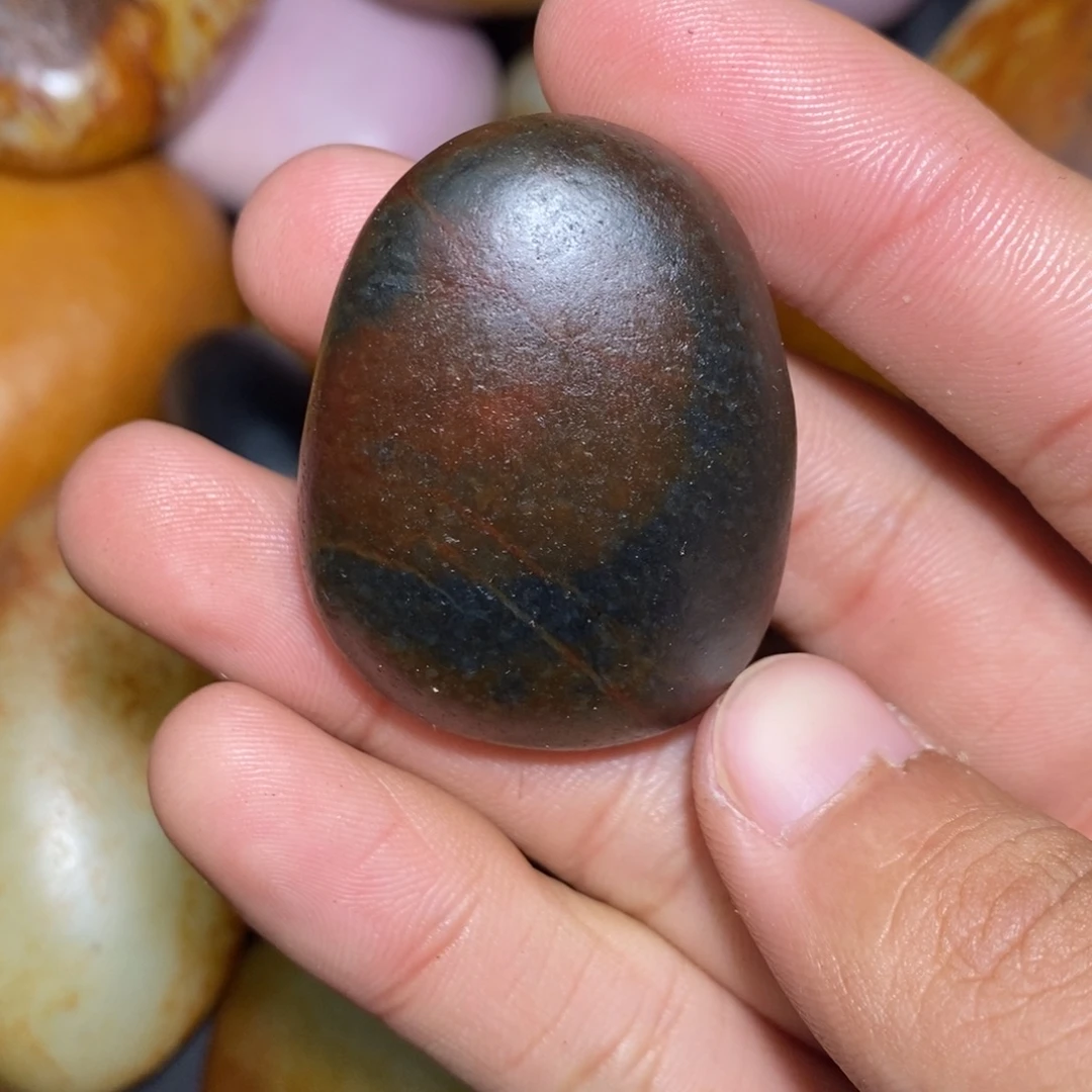 和田玉未镶嵌珠宝奇石