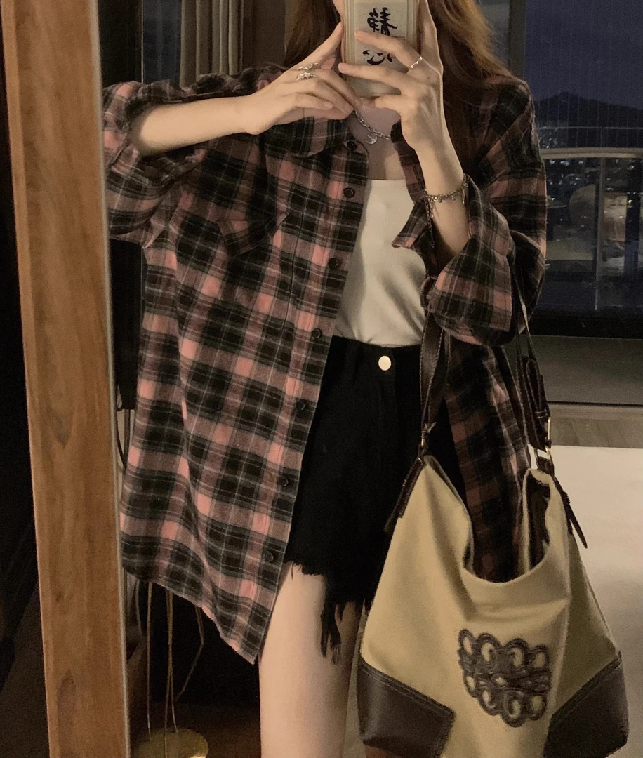 韩系复古黑粉色格子衬衫女2025新款春秋宽松慵懒风设计感长袖外套