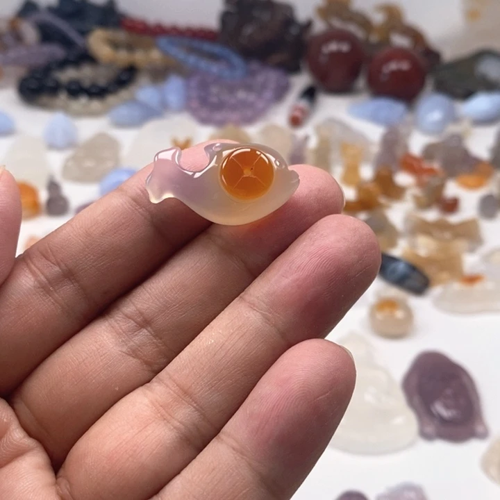 玛瑙/玉髓颈饰未镶嵌