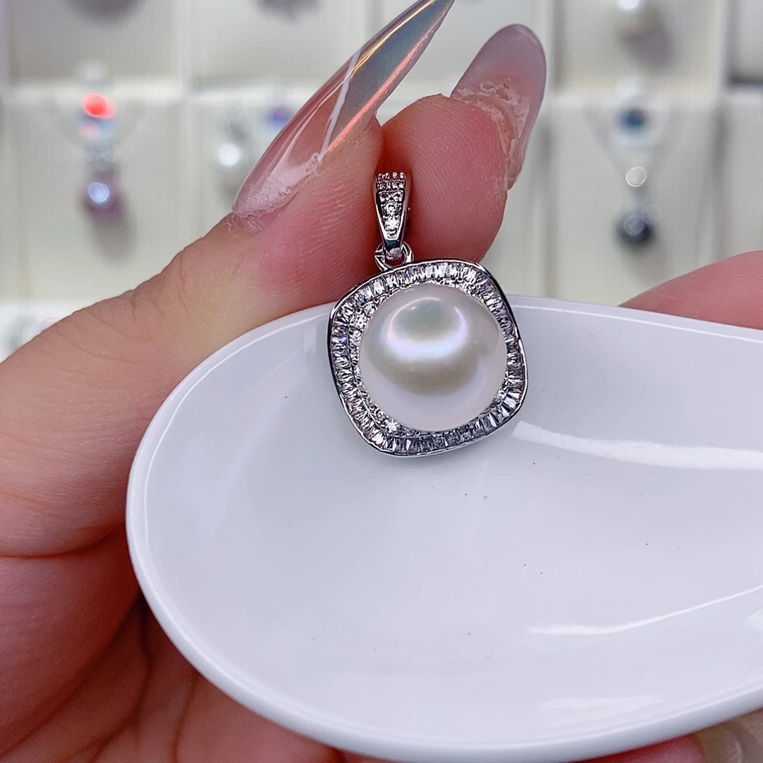 淡水珍珠未镶嵌吊坠(赠链)