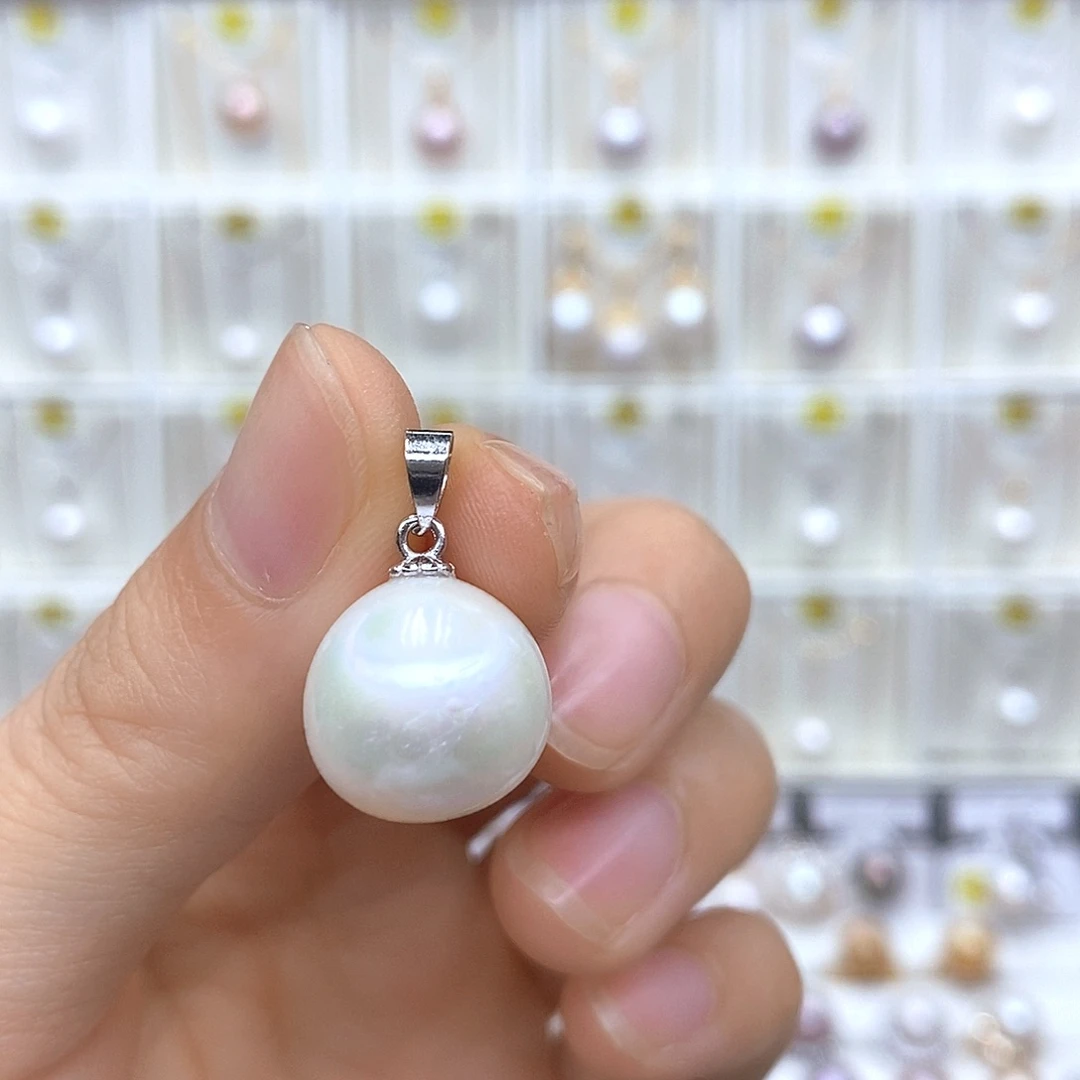 淡水珍珠合金颈饰