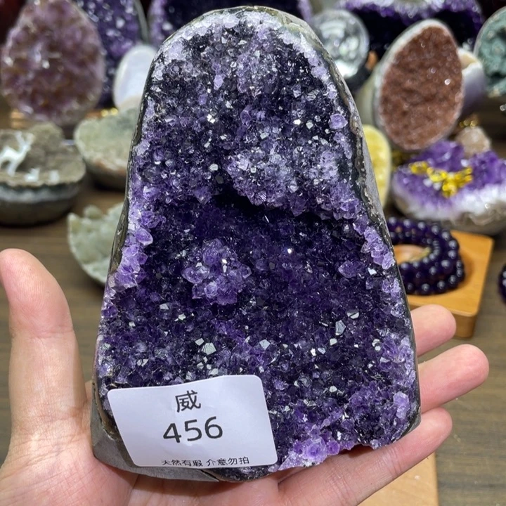 未镶嵌珠宝半成品水晶