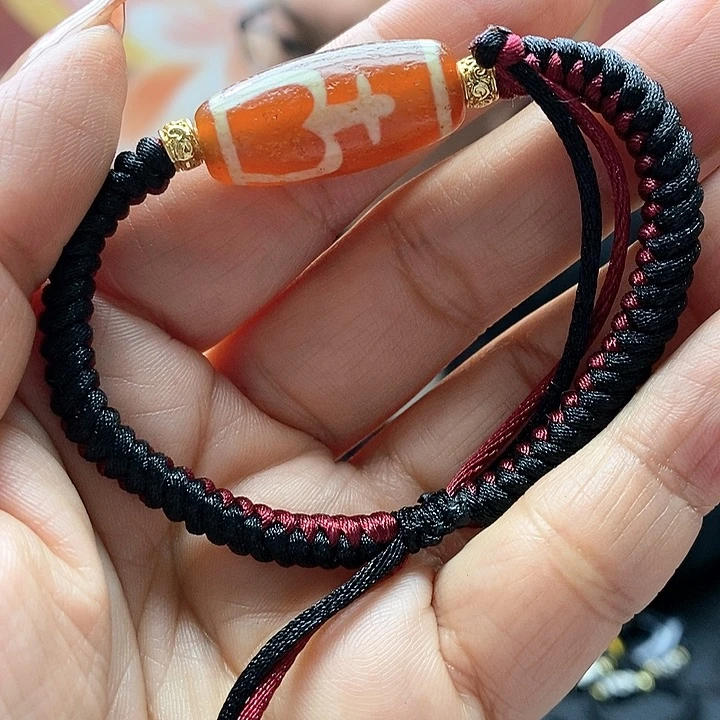 玛瑙/玉髓颈饰合金