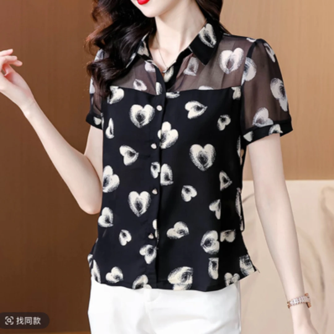 女士夏季时尚印花衬衫洋气减龄休闲小衫