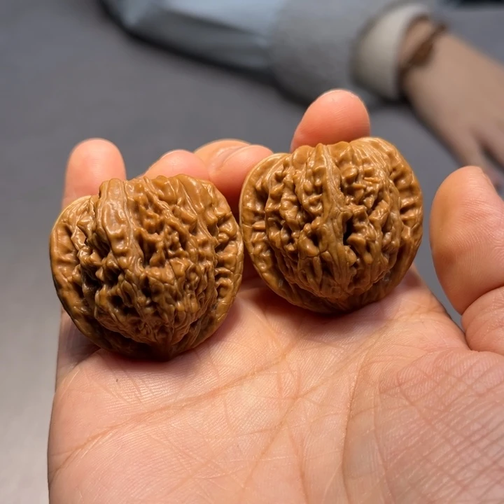 文玩核桃把件山地楼337