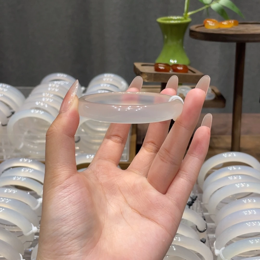 手镯玛瑙/玉髓合金