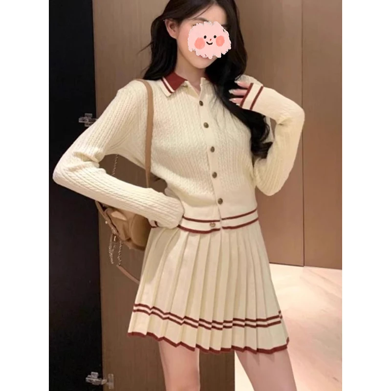 2025超火装一整套学院风针织百褶裙子显瘦两件套装冬季新款女装