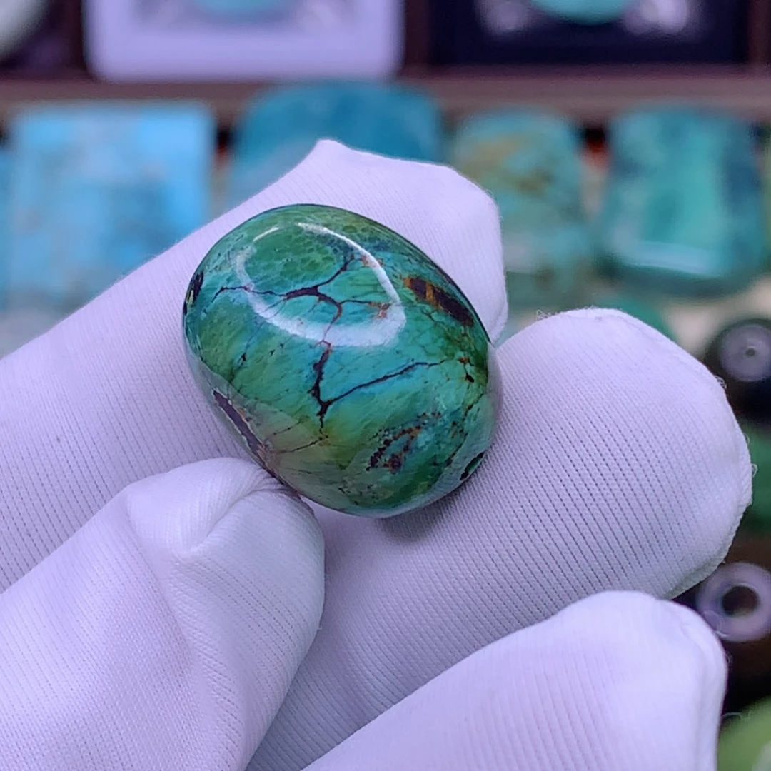 绿松石未镶嵌原矿