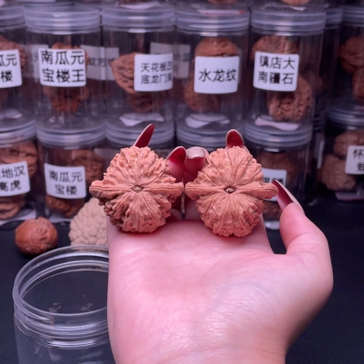 蓟***兴手串/手链核桃血麒麟43
