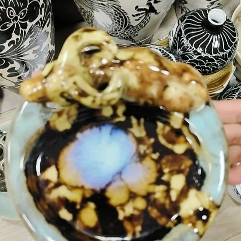 瓷片盘子，碗，瓶子，沙锅，茶壶，微瑕疵！