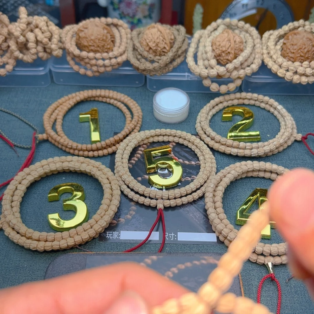 合***鹤柏香籽/百香籽吊坠