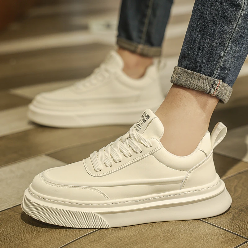 2025防滑圆头轻质板鞋内增高休闲板鞋男士透气小白鞋韩版夏季潮流