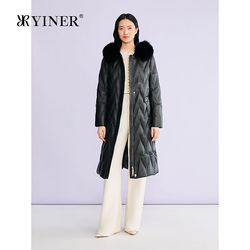 YINER音儿专选2025冬季新款长款可拆卸狐狸毛领连帽真皮羽绒服