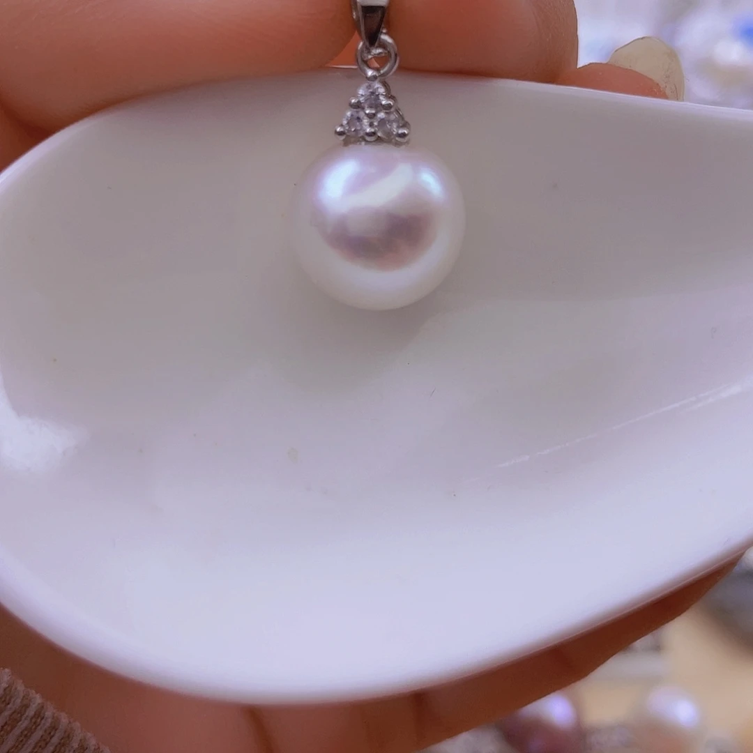 银S925镶嵌淡水珍珠吊坠(赠链)