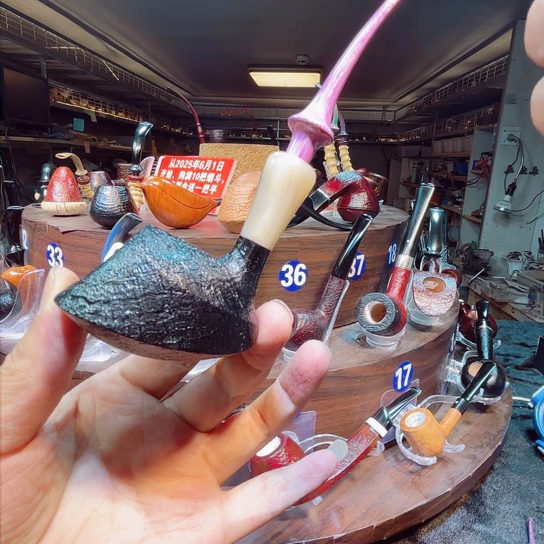 木***7焦耀烟斗一盾牌