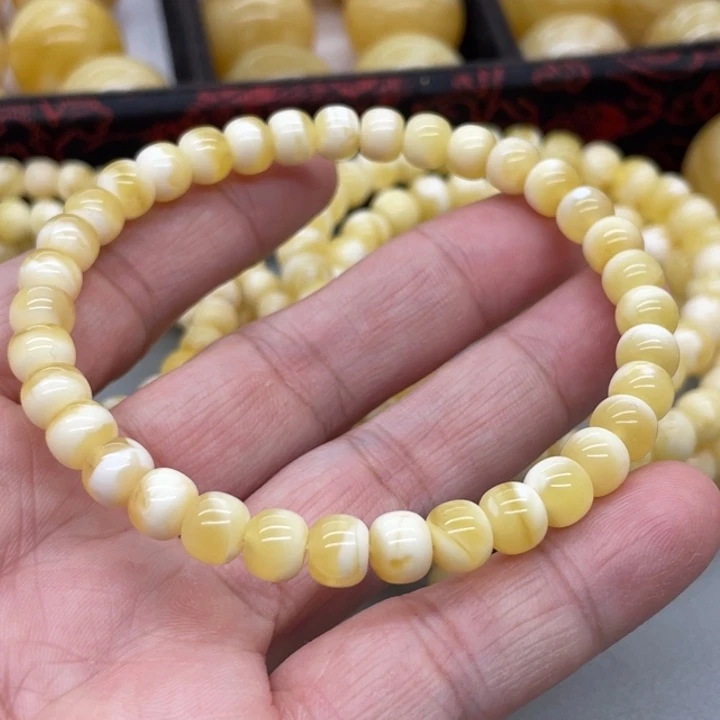 琥珀未镶嵌裸石蜜蜡