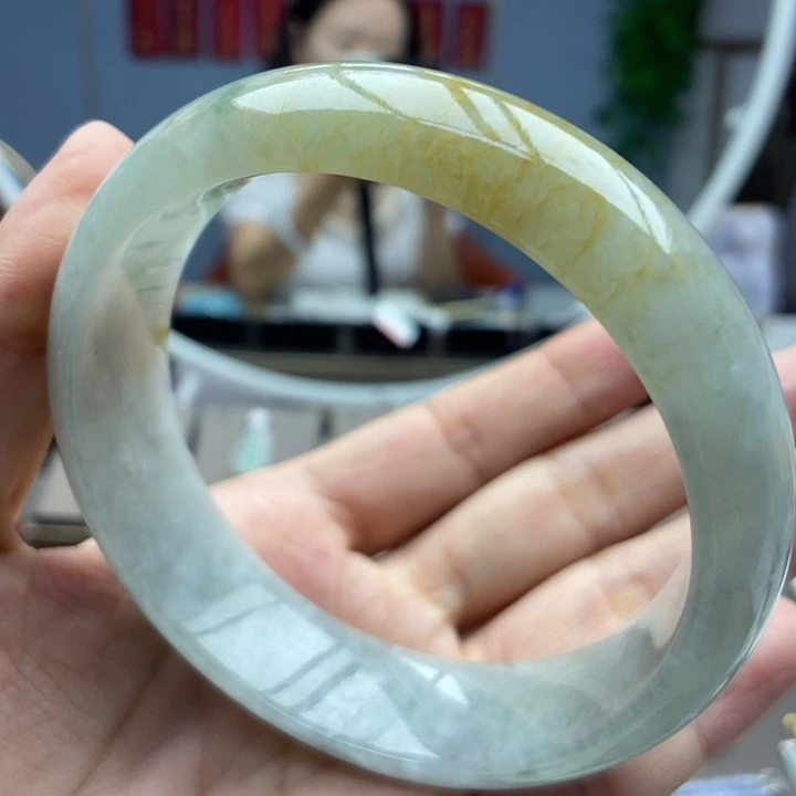 翡翠手镯未镶嵌手镯56.7