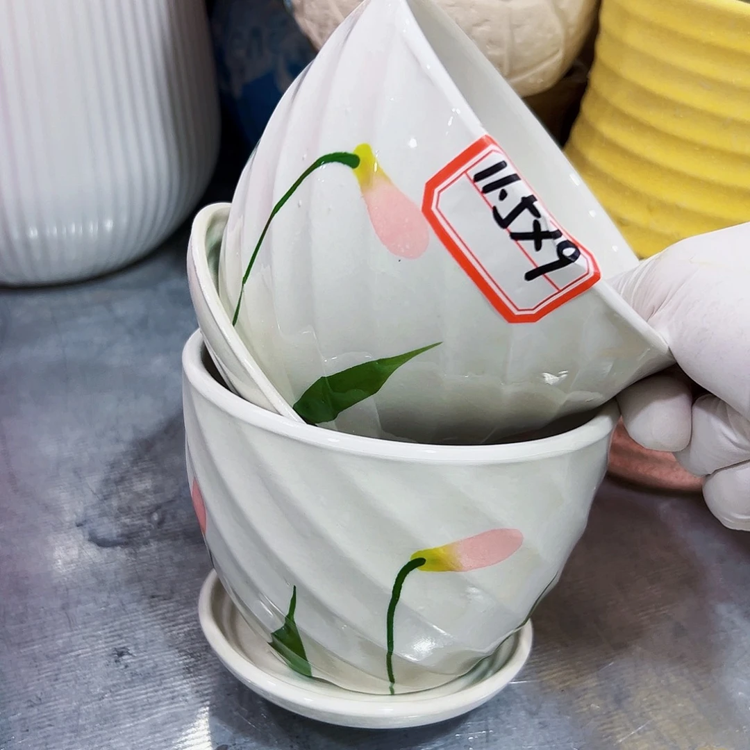 有孔外贸尾单陶瓷花盆凑单10米包邮