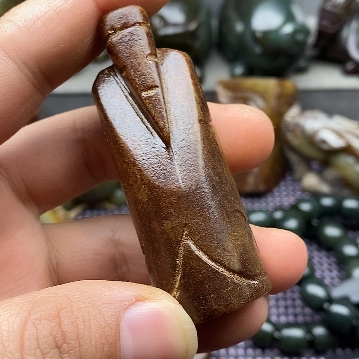 未镶嵌蛇纹石玉颈饰