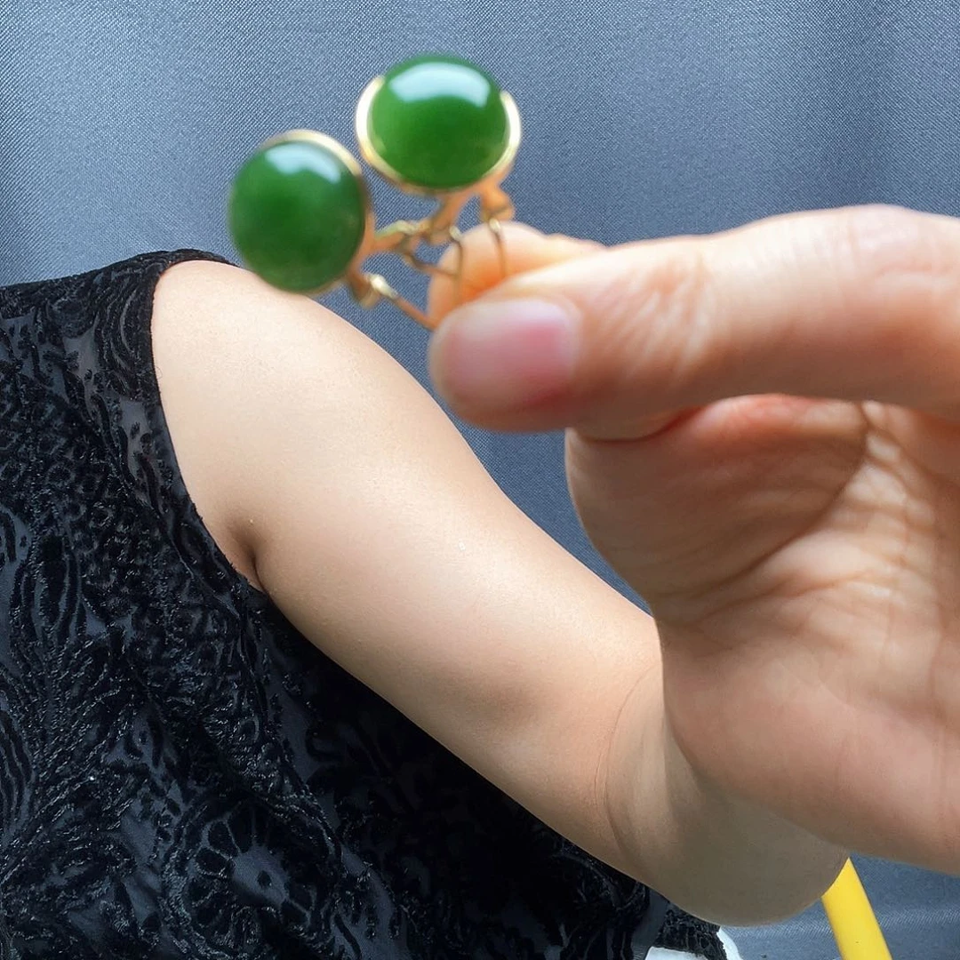 和田玉银S925镶嵌耳饰