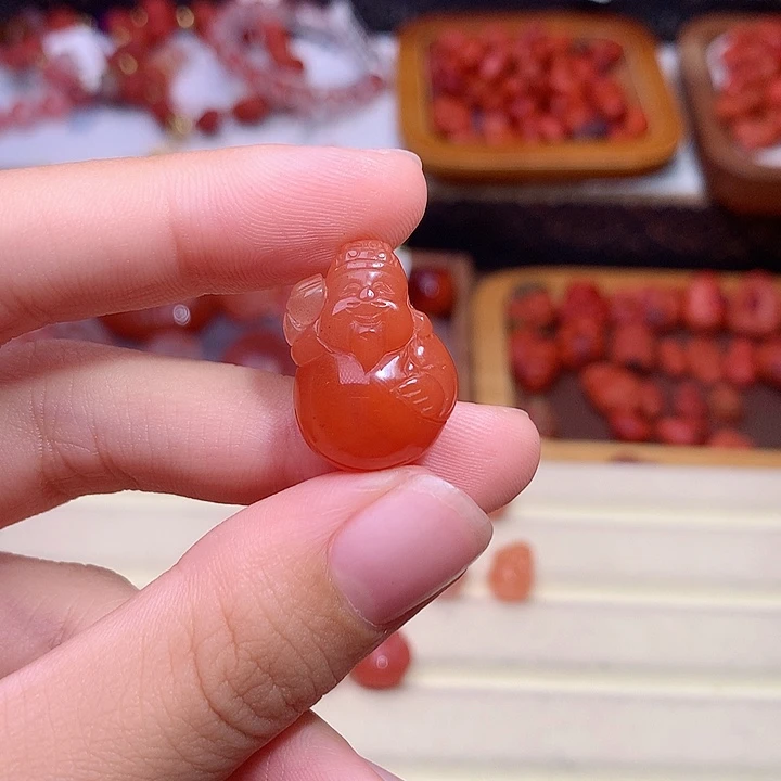 靖***淞南红玛瑙未镶嵌南红财财2