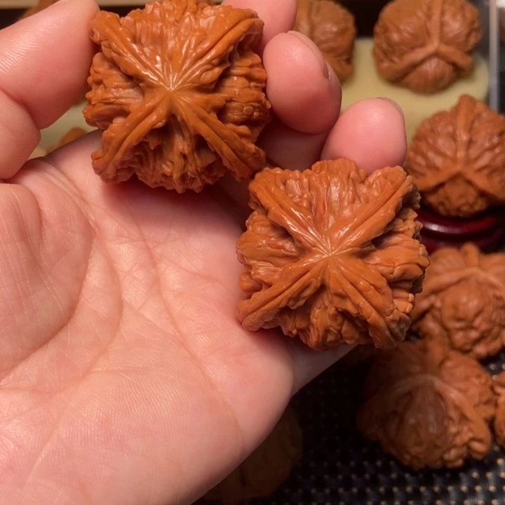 文玩核桃吊坠星*核桃