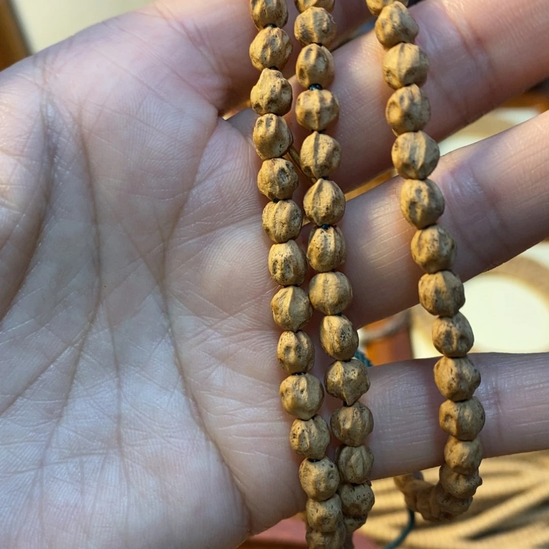 柏香籽/百香籽吊坠一*。