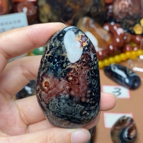 未镶嵌颈饰玛瑙/玉髓