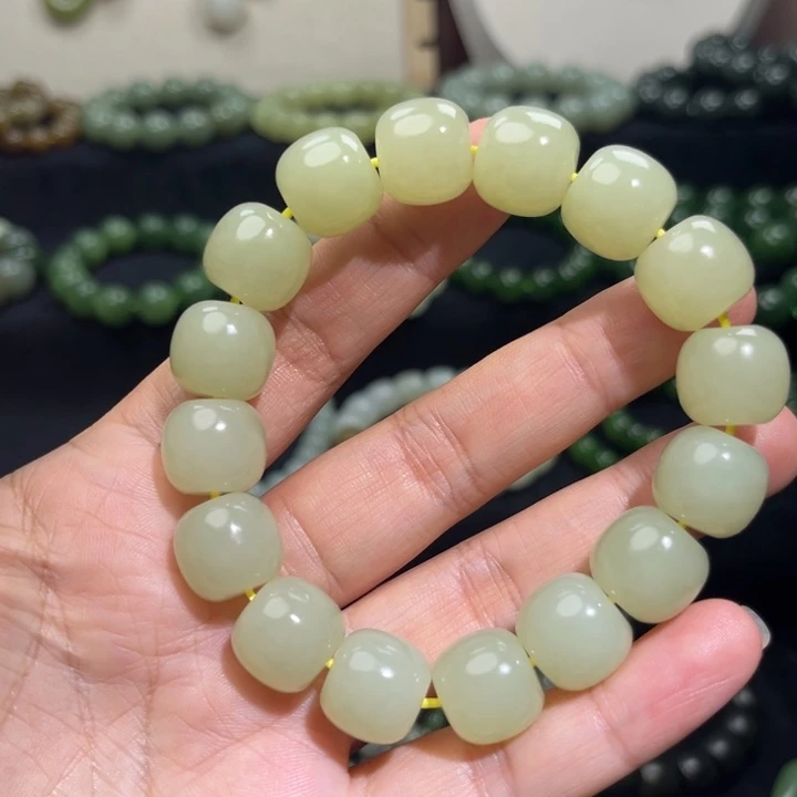 和田玉未镶嵌手链卡14