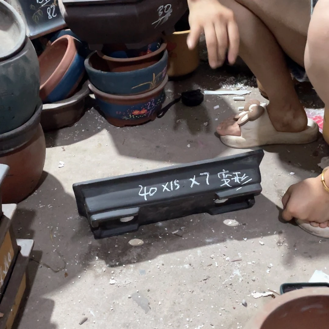 紫砂花瓶紫砂杯是真的美了呢