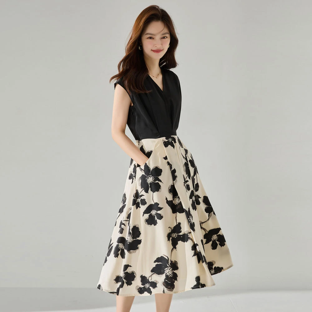 显瘦V领新中式国风女装印花长裙2025夏季优雅通勤连衣裙