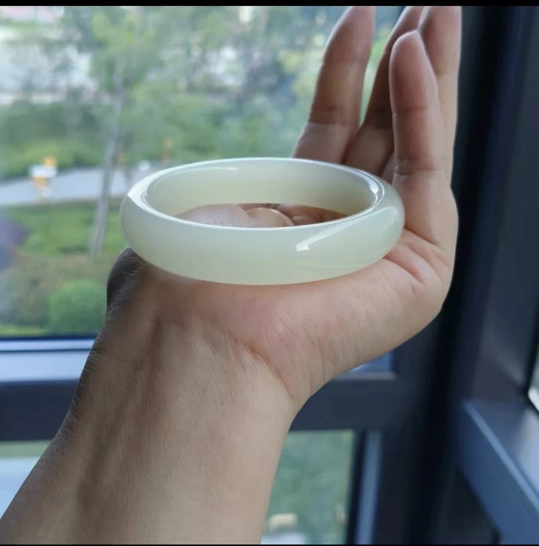 精品新疆青白正宽版型，时尚精品多样性发一