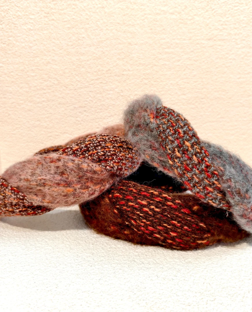 秋冬美拉德高颅顶显脸小麻花编织毛呢发箍复古港风发饰秋冬发箍