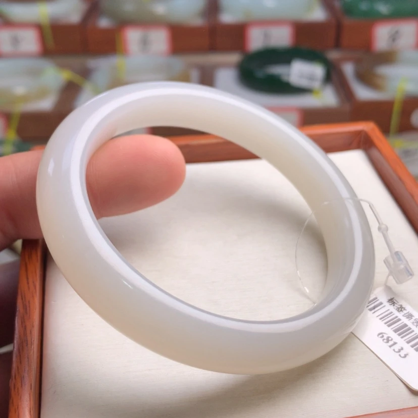 【闪购商品】和田玉手镯未镶嵌58.1