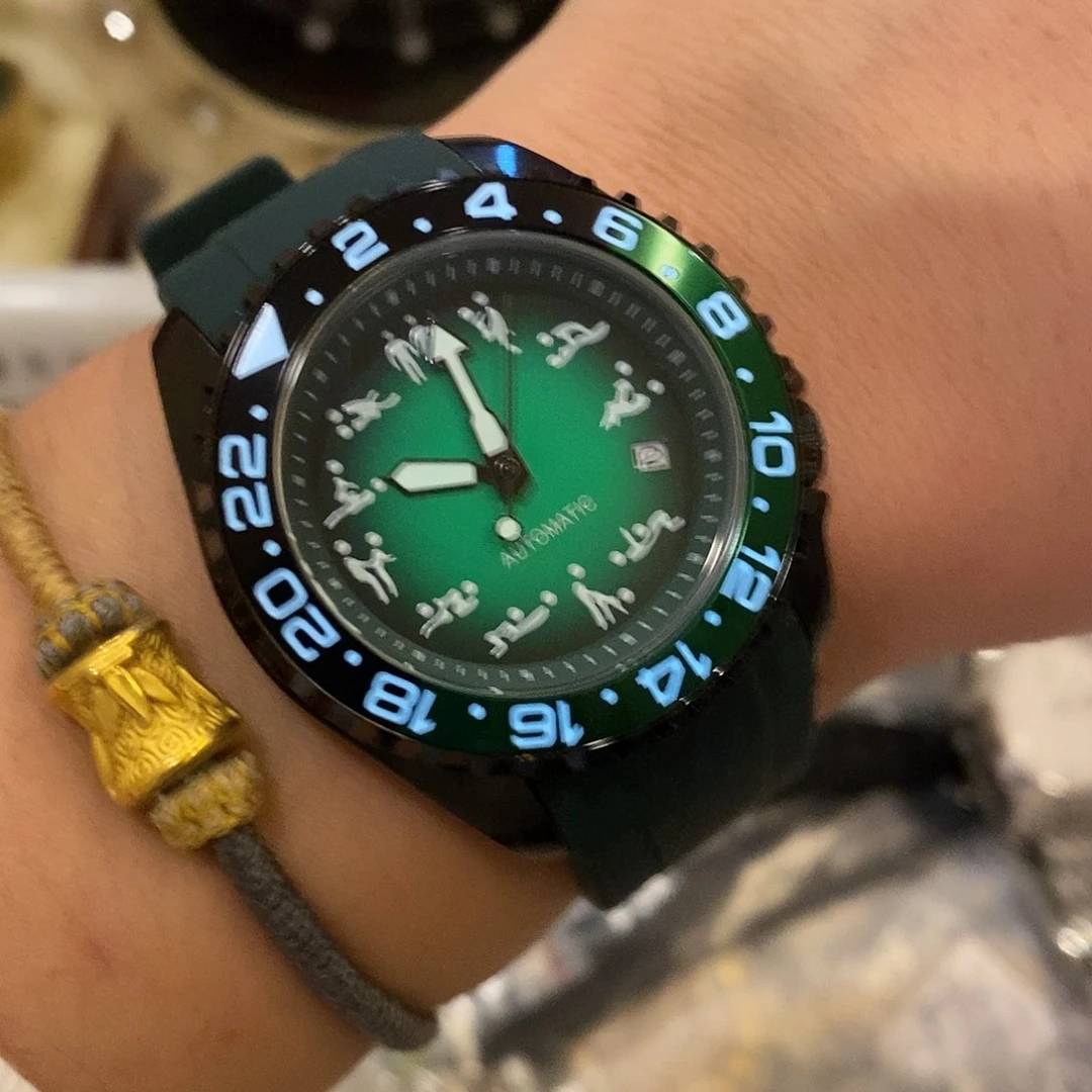 精钢同款绿盘全自动机械表