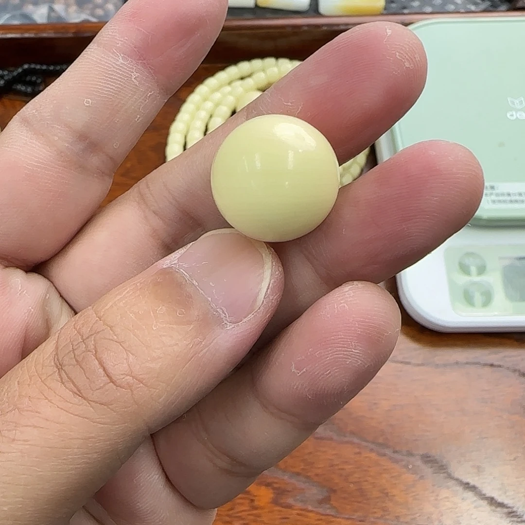 白玉菩提手串18单颗润润