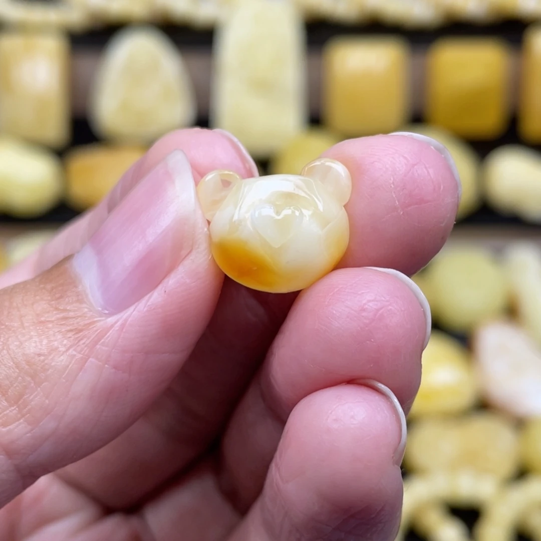 琥珀未镶嵌裸石琥珀蜜蜡