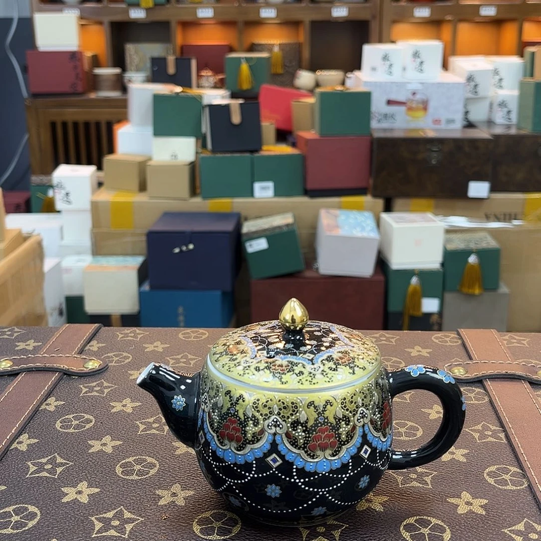 杯子哈哈哈哈哈哈啊哈哈