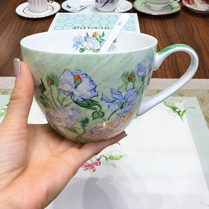 瓷片杯子杯子杯子水杯杯子水杯