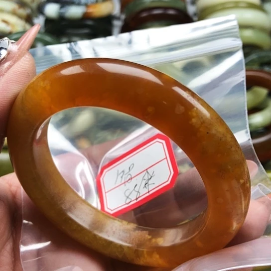 蛇纹石玉手镯未镶嵌智