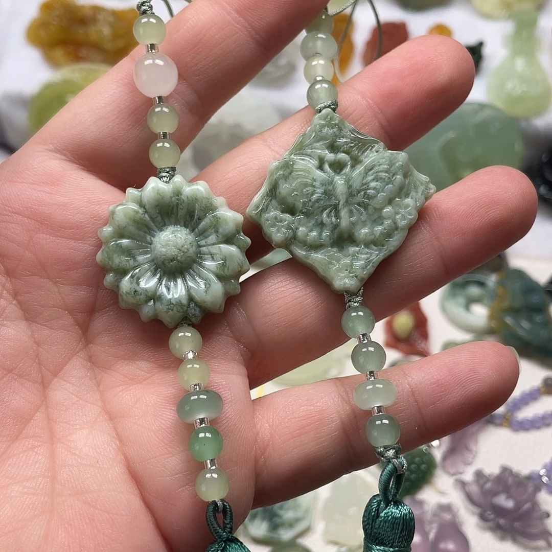 蛇纹石玉未镶嵌颈饰