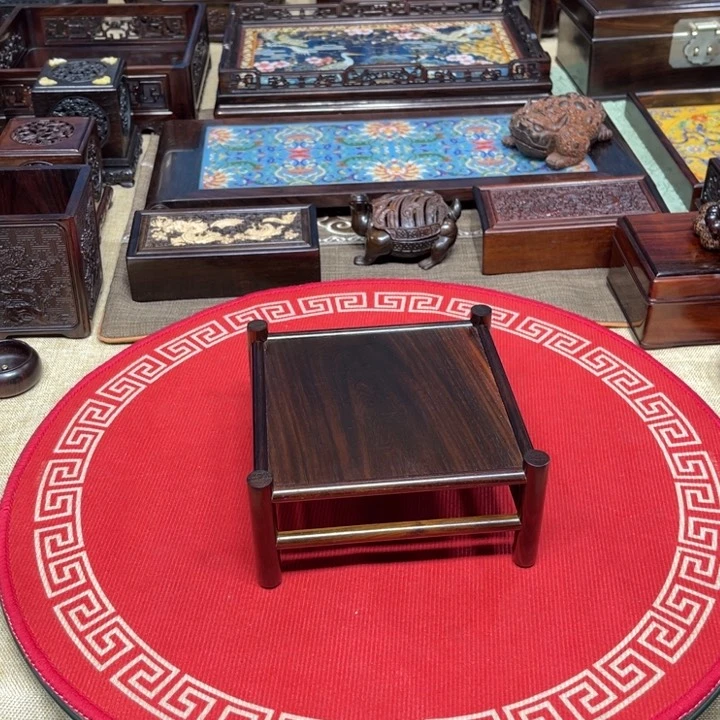 紫檀木类成套家具