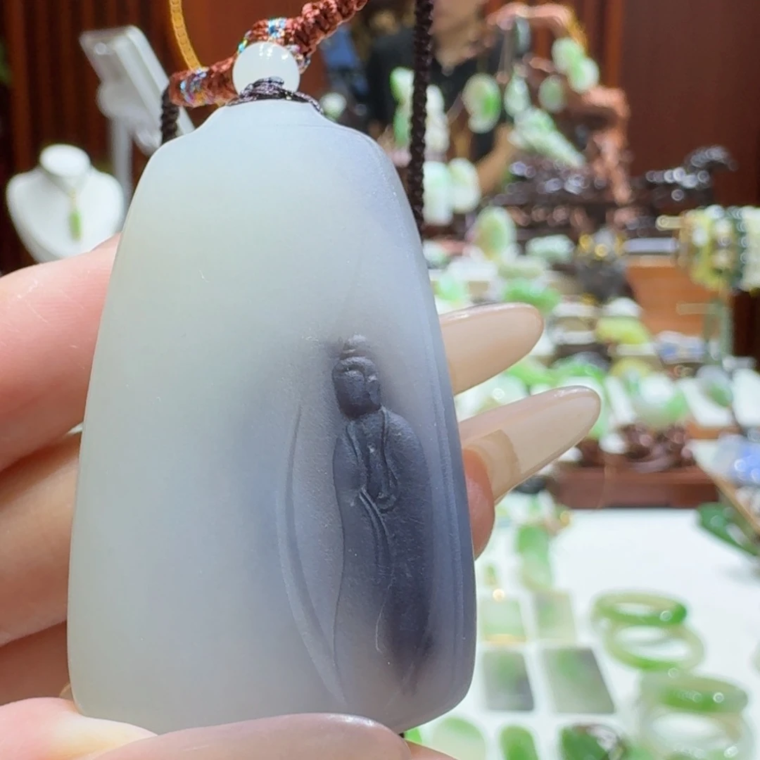 和田玉未镶嵌挂件紫白无相