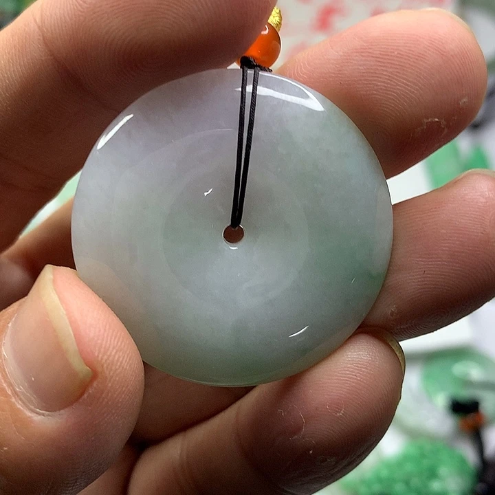 ＊***＊翡翠未镶嵌吊坠(赠链)