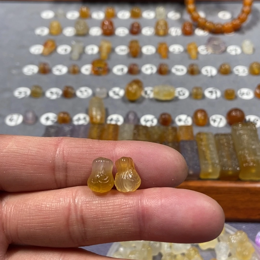 @***呀玛瑙/玉髓合金颈饰白菜