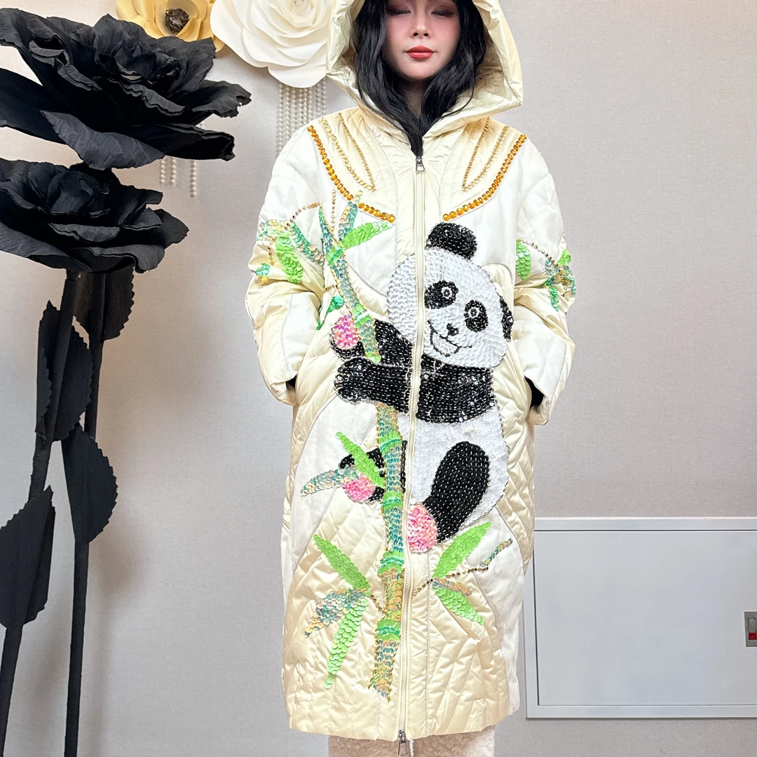 W1010锐宝潮牌手工手绣亮片熊猫不规则个性保暖中长款宽松外套